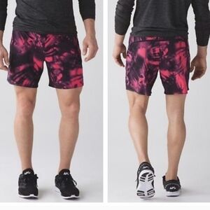 Lululemon Men's Surge 7" Shorts Jungle Floor with Breathable Liner - Size L